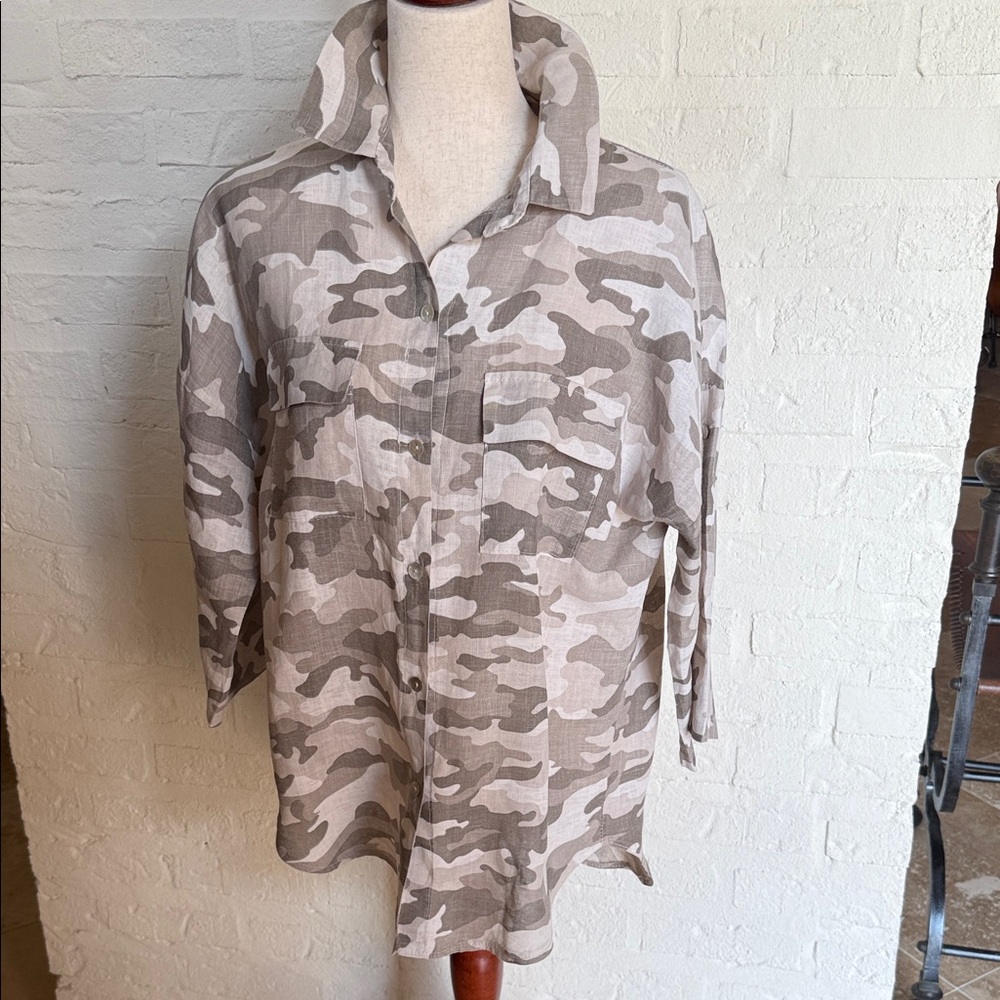 Camouflage Button-Up Linen Shirt XL